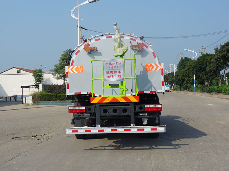中潔牌XZL5180TYH6型綠化綜合養(yǎng)護(hù)車