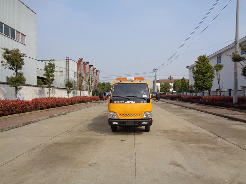 XZL5041XXH6型救險(xiǎn)車