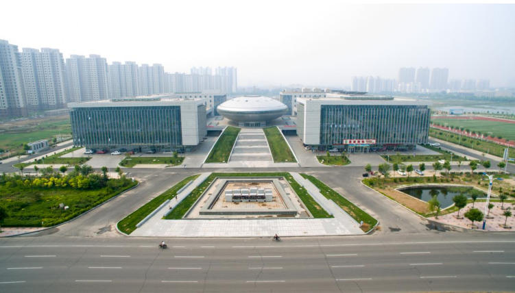 濱州市科技中心工程（全國(guó)AAA級(jí)安全文明標(biāo)準(zhǔn)化誠(chéng)信工地\中國(guó)建筑工程裝飾獎(jiǎng)、泰山杯）